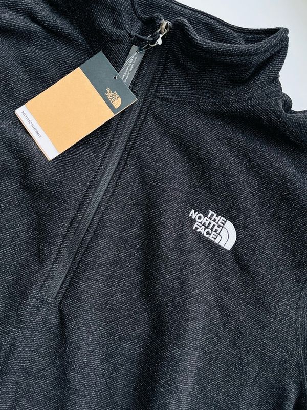 THE NORTH FACE пуловер