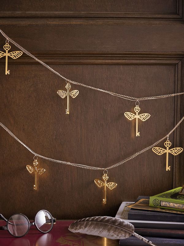 Гарри Поттер™ Крылатые ключи-гирлянды,  Pottery Barn