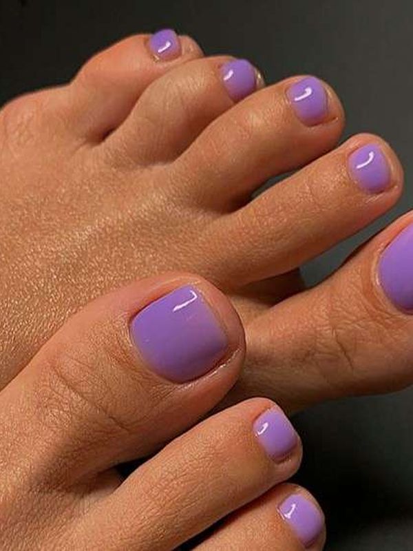 Препаратно-аппаратный (KANE) педикюр от 2 300 - 4 200 р.