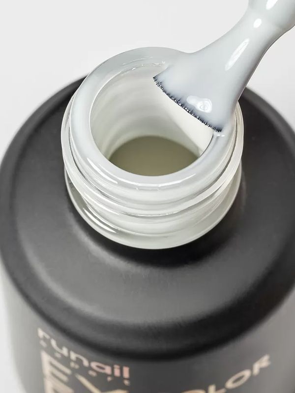 Топ цветной Top Color Non Sticky Runail Expert №153, 18мл флакон