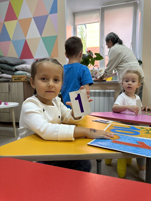 Умнички 8 занятий в месяц