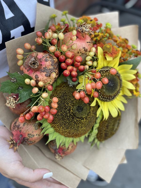 Bouquet "Pomegranate"