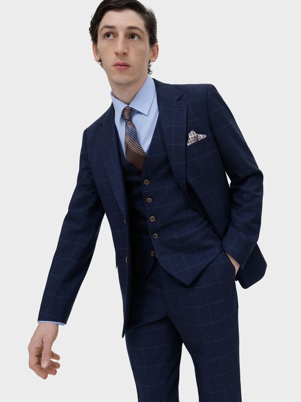 Костюм тройка в клетку в разных цветах