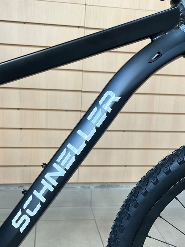 Горный велосипед SCHNELLER ORIGINAL TT401, диаметр колес 27,5", 7 скоростей, рама алюминий, цвет черный
