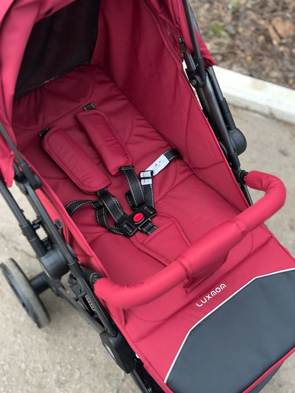 Прогулочная коляска с перекидной ручкой Luxmom 525, Бордовая