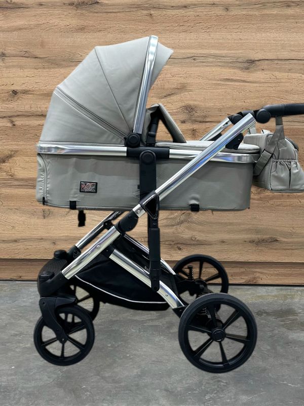 Коляска-трансформер детская Luxmom 570 3B1 (эко-кожа) с автолюлькой ,хаки