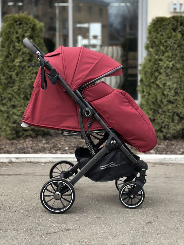 Прогулочная коляска с перекидной ручкой Luxmom 525, Бордовая