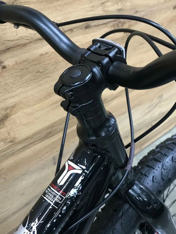 Детский велосипед полуфэтбайк BREND TIMETRY ORIGINAL TT292, колеса 24", 7 скоростей, Черно-белый