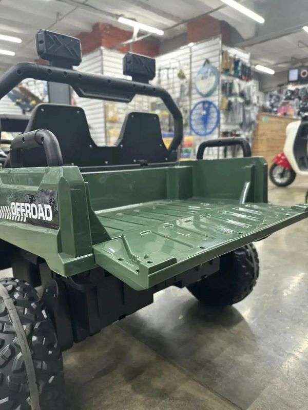 Детский двухместный электромобиль FB-191, двигатель 4*25W, аккумулятор 12V7AH, армейский зеленый