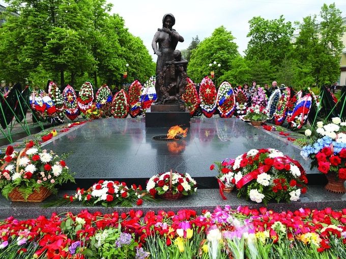 С Днём Великой Победы, друзья! ⭐