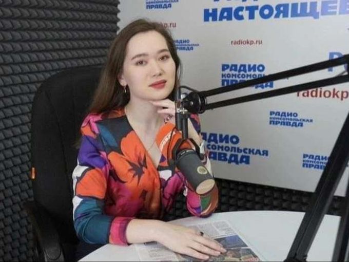 КТО СОЗДАЕТ ВАШУ УЛЫБКУ?