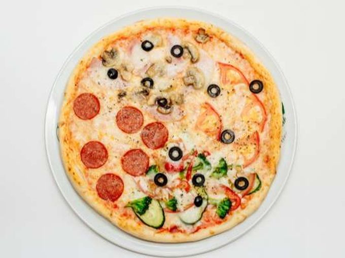 Закажите доставку к празднику 🚗😍🍕