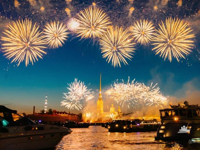 Грандиозный салют 9 мая в Петербурге🎆