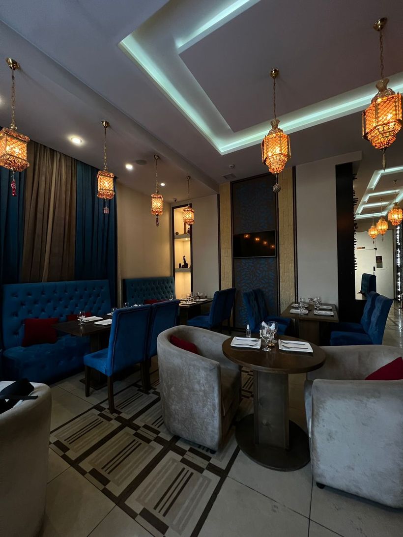 Gandhi Indian Restaurant & Lounge