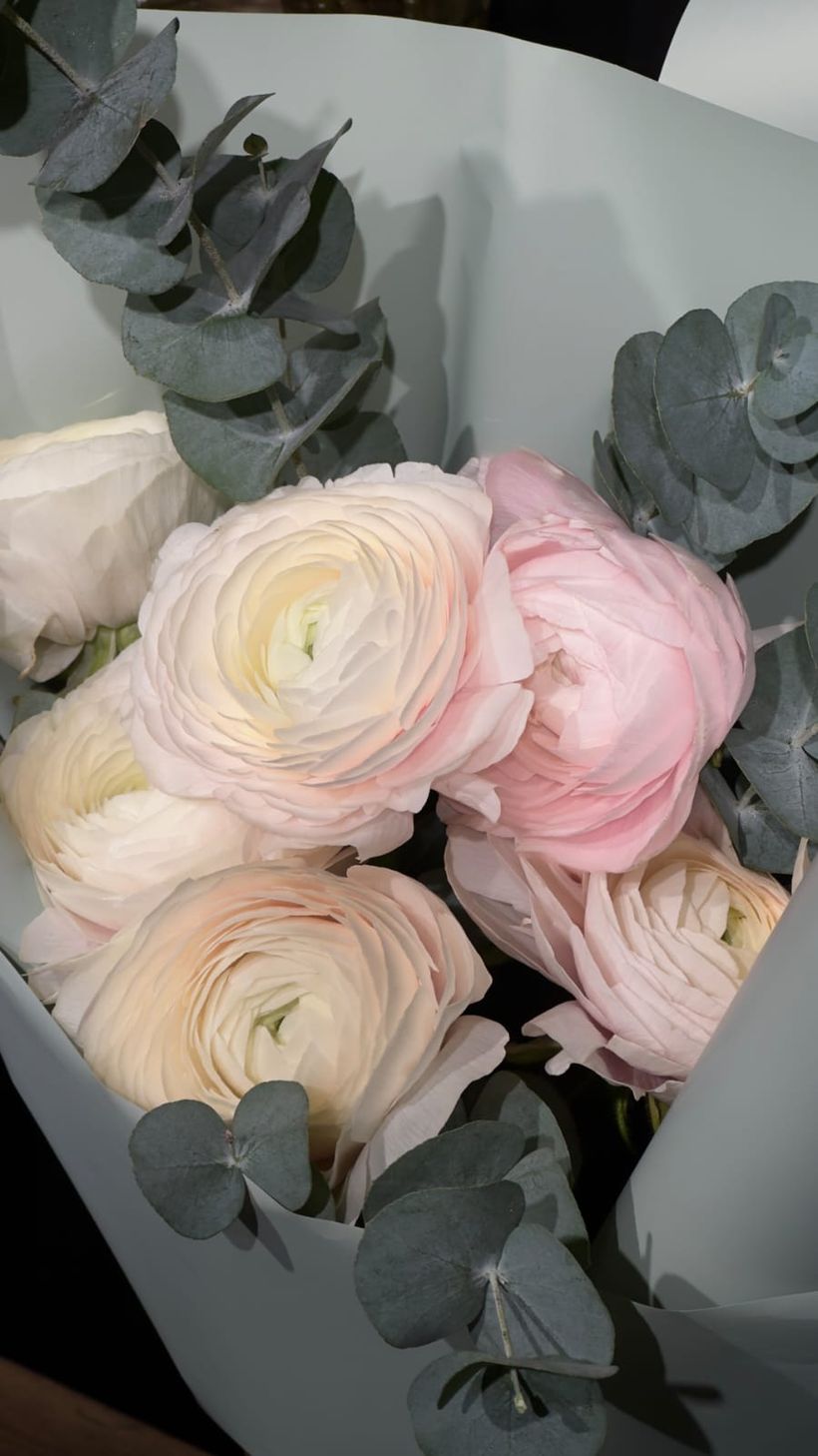 LILI FLOWERS