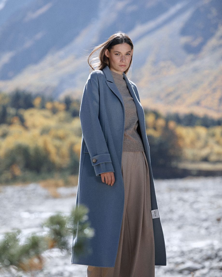 Bella Collection | Solstand | Costoso