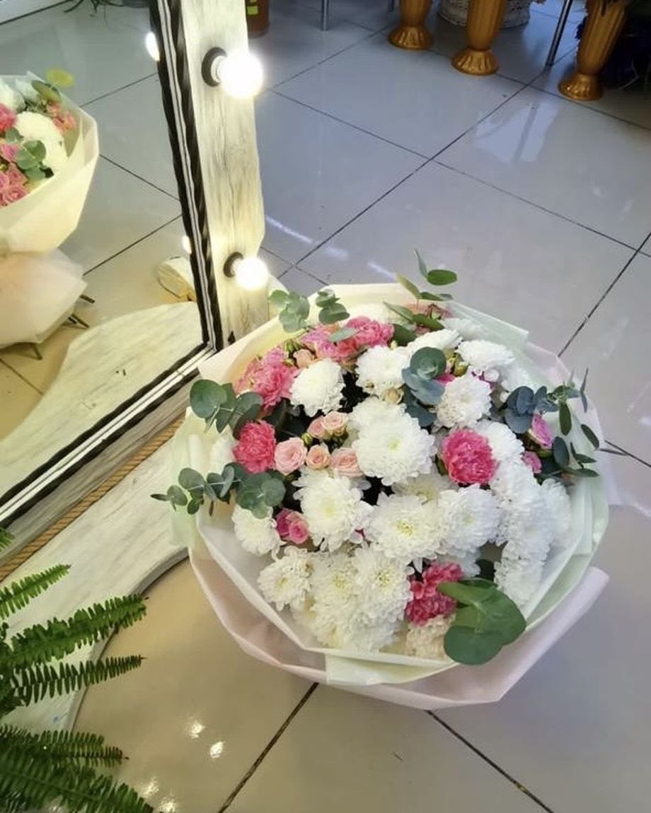 ДАРИТЕ ЦВЕТЫ
