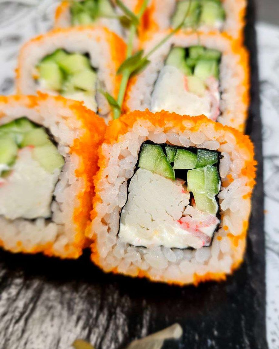 SUSHI HOUSE