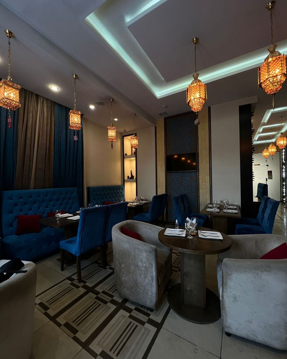 Gandhi Indian Restaurant & Lounge