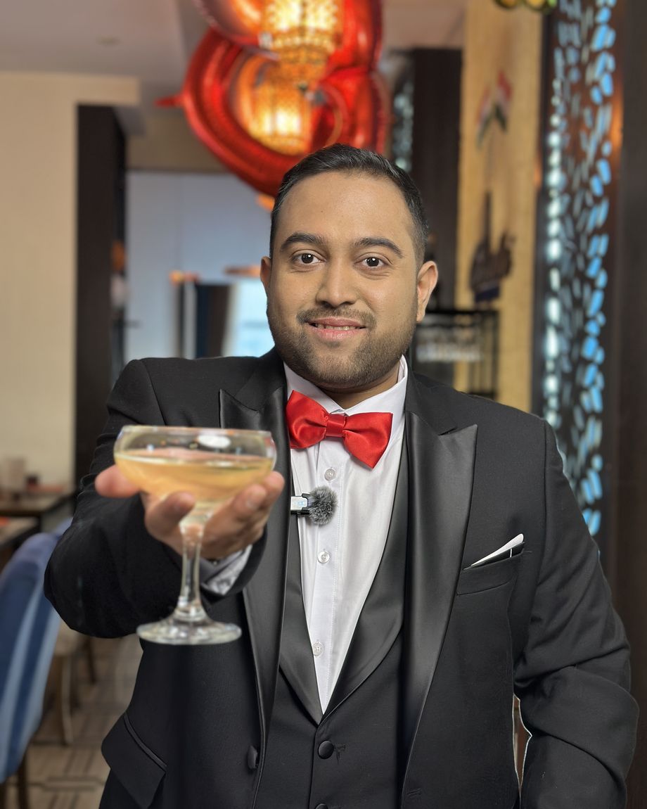 Gandhi Indian Restaurant & Lounge