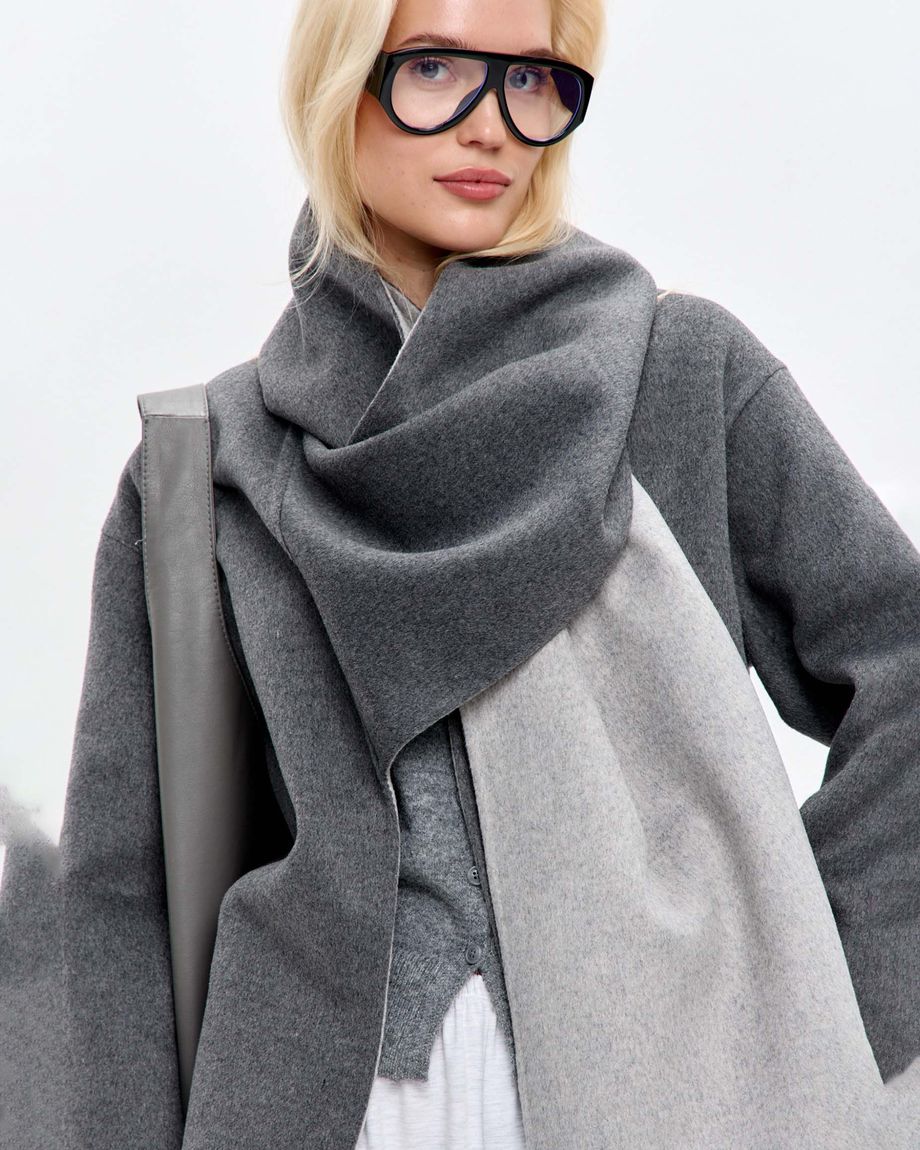 Bella Collection | Solstand | Costoso