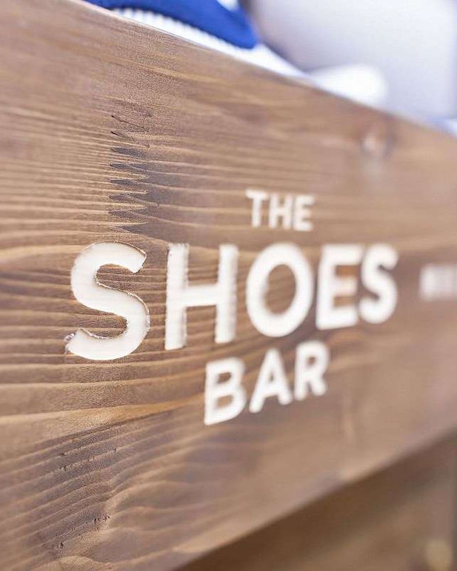 Shoes Bar