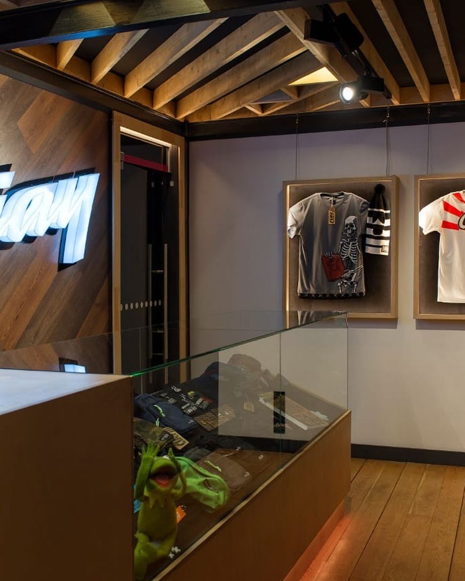 CA shop Ciay
