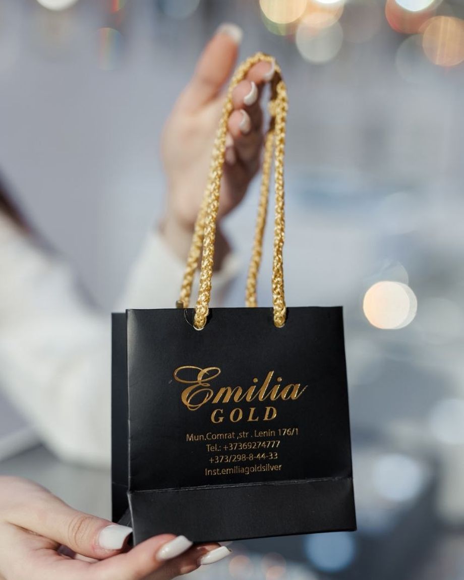 Emilia Gold
