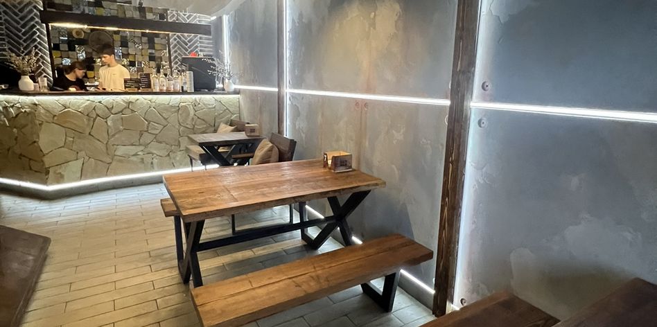 S&B Bar