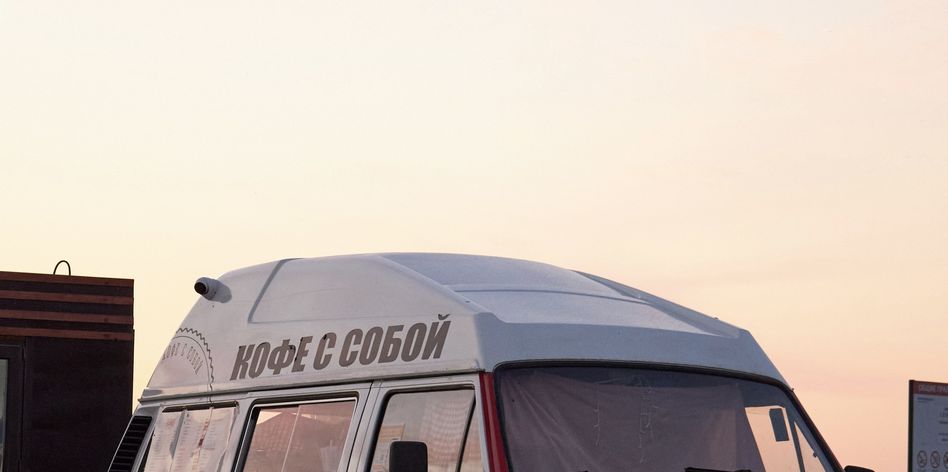 COFFEE RED BUS