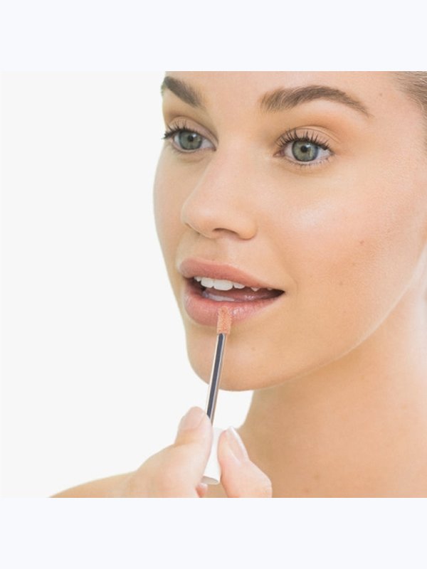 Perfecting Gloss Коралловый (beach blush) 5 ml