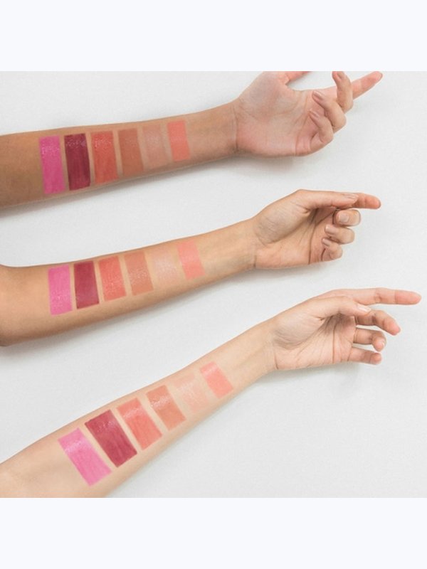 Perfecting Gloss Коралловый (beach blush) 5 ml