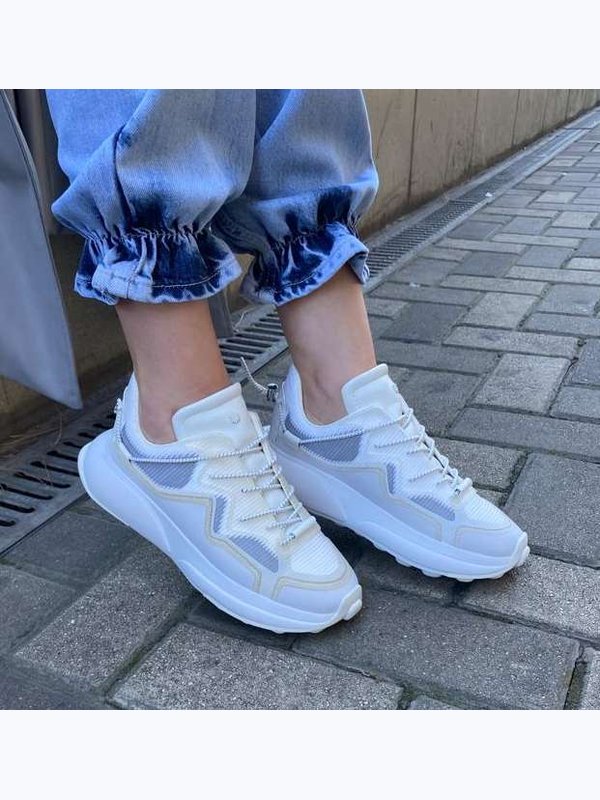 Кроссовки женские STUART WEITZMAN