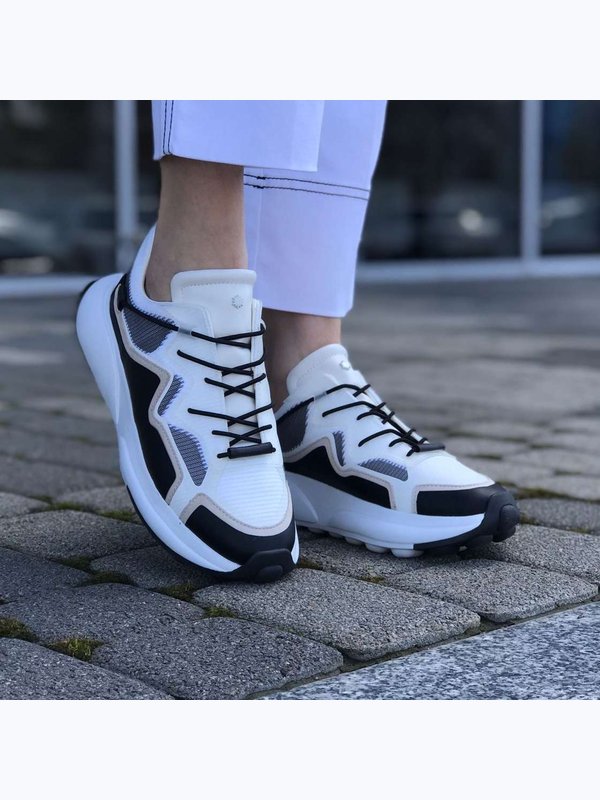 Кроссовки женские STUART WEITZMAN