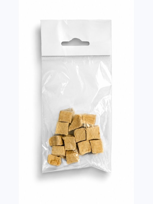 Pink Bites Лакомство сухое для кошек и собак "Кубики из сублимированного мяса"