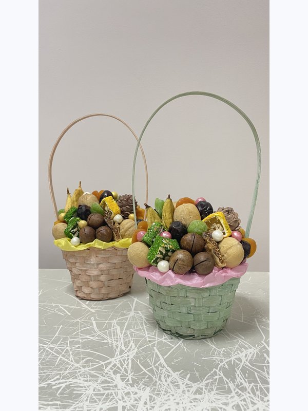 Корзиночка «СУХОФРУКТЫ&Орехи»