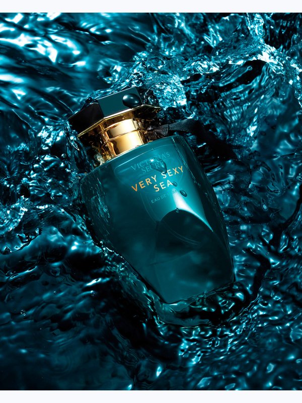 V-024 По мотивам Victoria's Secret  Very Sexy Sea (women)