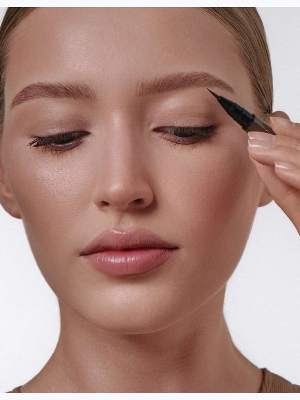 SHIK EYEBROW LINER Лайнер для бровей 01
