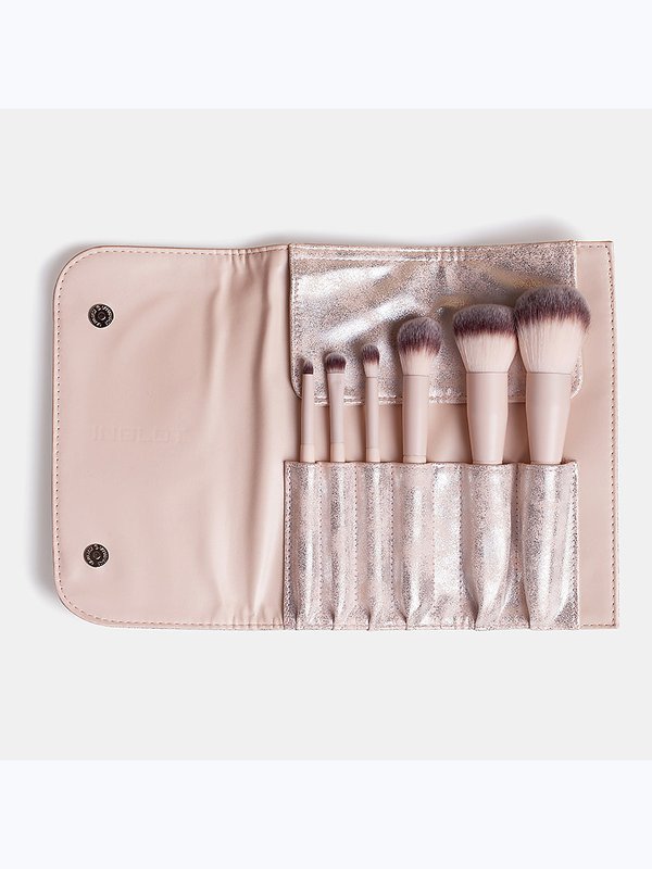 INGLOT BRUSH SET IN CASE SILVER