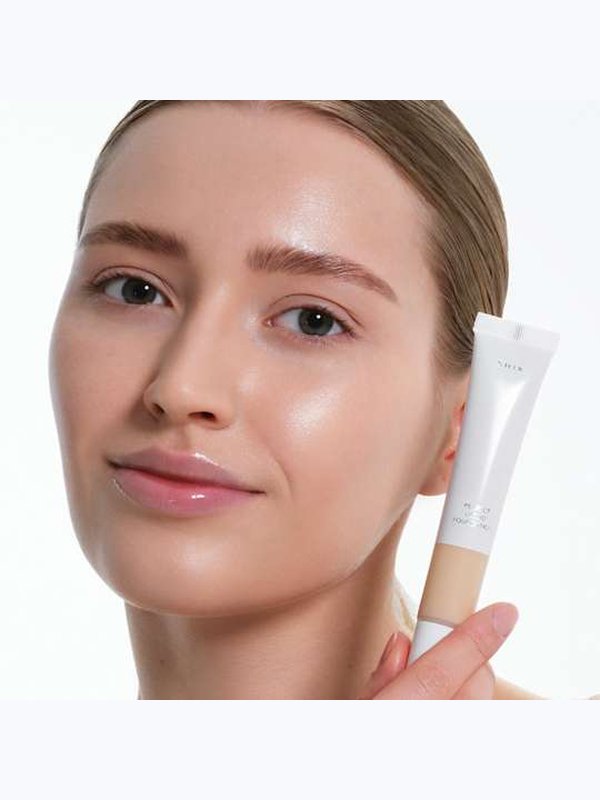 SHIK Perfect Liquid Foundation Тональный крем для лица 20 мл  02 ОТТЕНОК