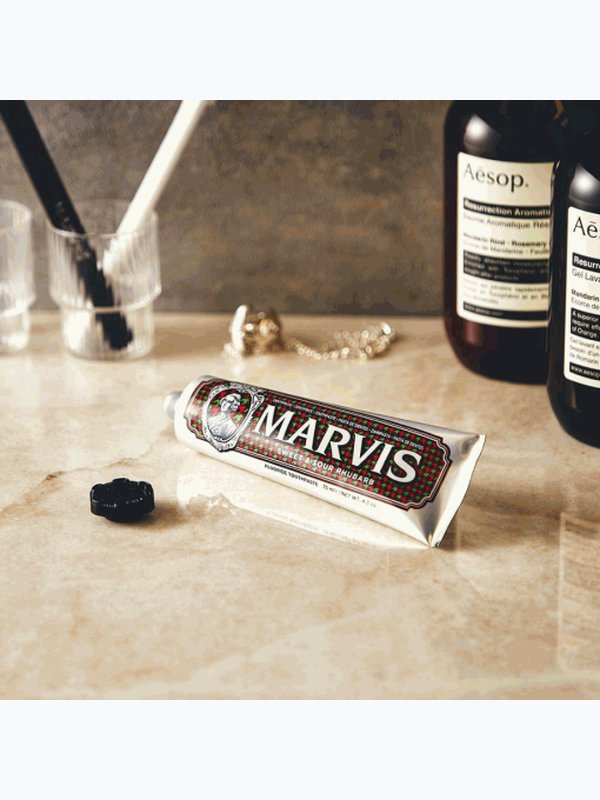 Зубная паста «Кисло-сладкий ревень» Marvis