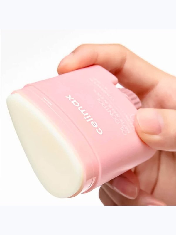 Солнцезащитный стик для жирной кожи Celimax Oil Control Mattifying Sun Stick SPF50+ PA++++