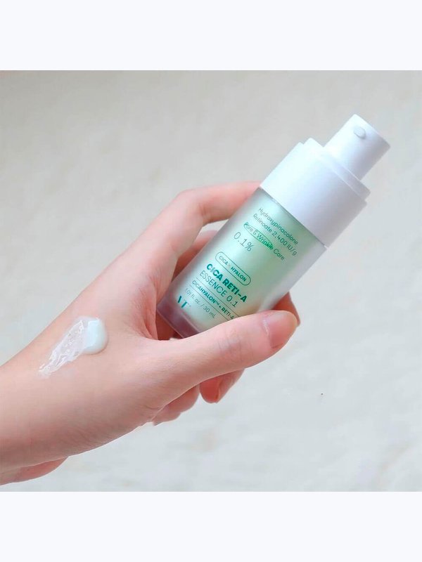 Лёгкая бустер-эссенция с ретинолом и центеллой VT Cosmetics