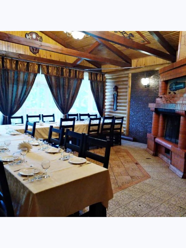 Каминный, до 25 гостей, 72м2