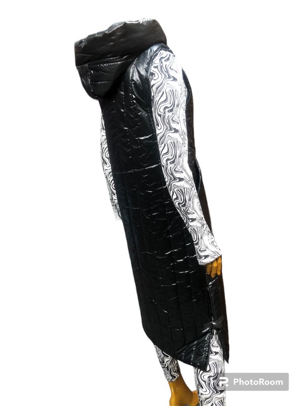 Sportovní elegantní vesta