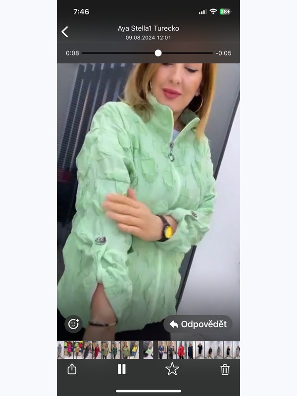Bunda světle zelená Stella