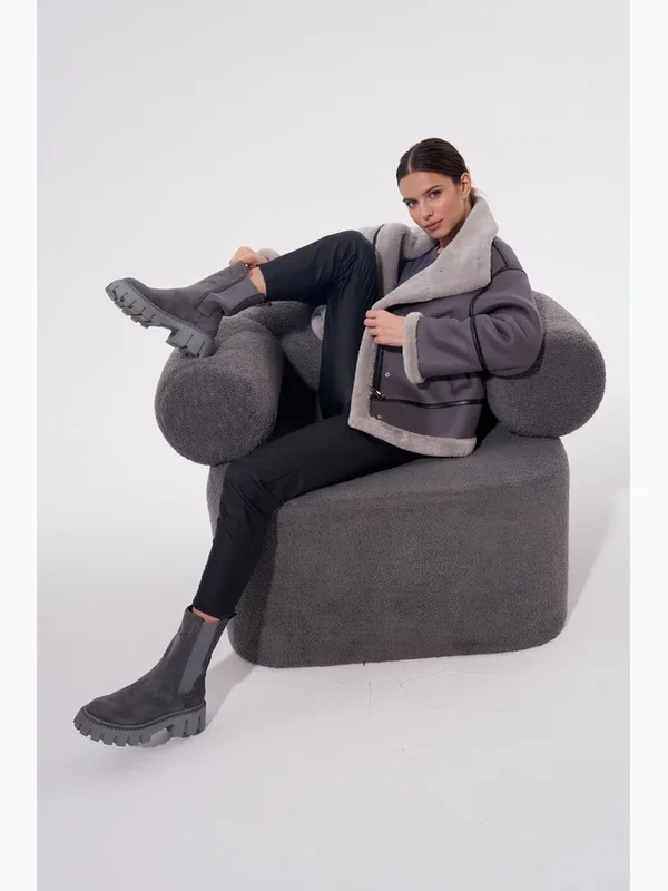 MW Collection Дубленка  искусственный мех 1031-436D-M395  р.50/52