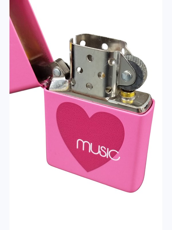 Зажигалки Zippo Музыка сердца, Борьба со злом, Блокирующий пламя