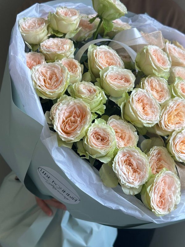 Букет " Роза Павлова"
