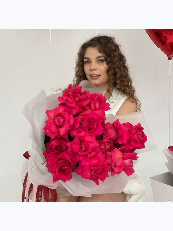 Букет «Малиновые французские розы 15 шт»